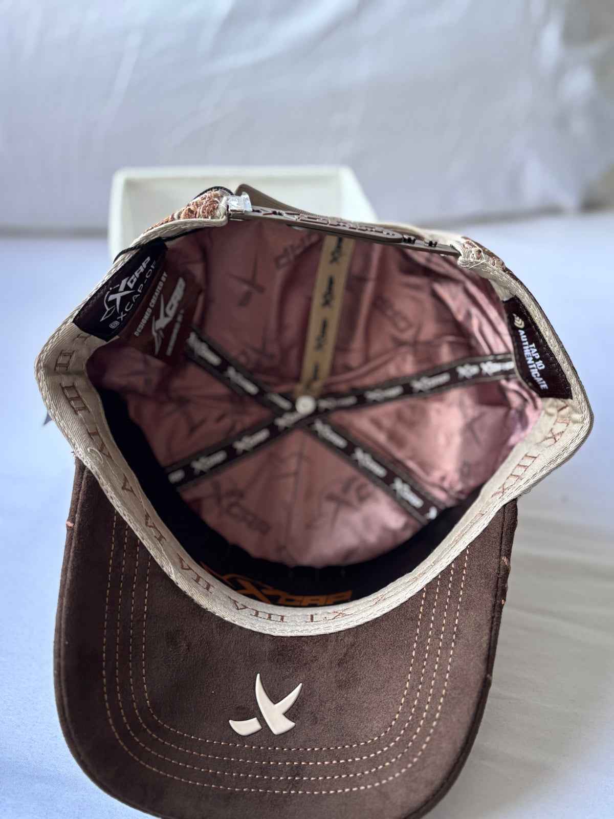 Gorra Trucker "Golgotha & Thorns" Brown Suede & Rhinestone