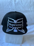 Gorra Fitted "Supreme Box Logo & Skeleton Ribcage" Black & White 7 3/8