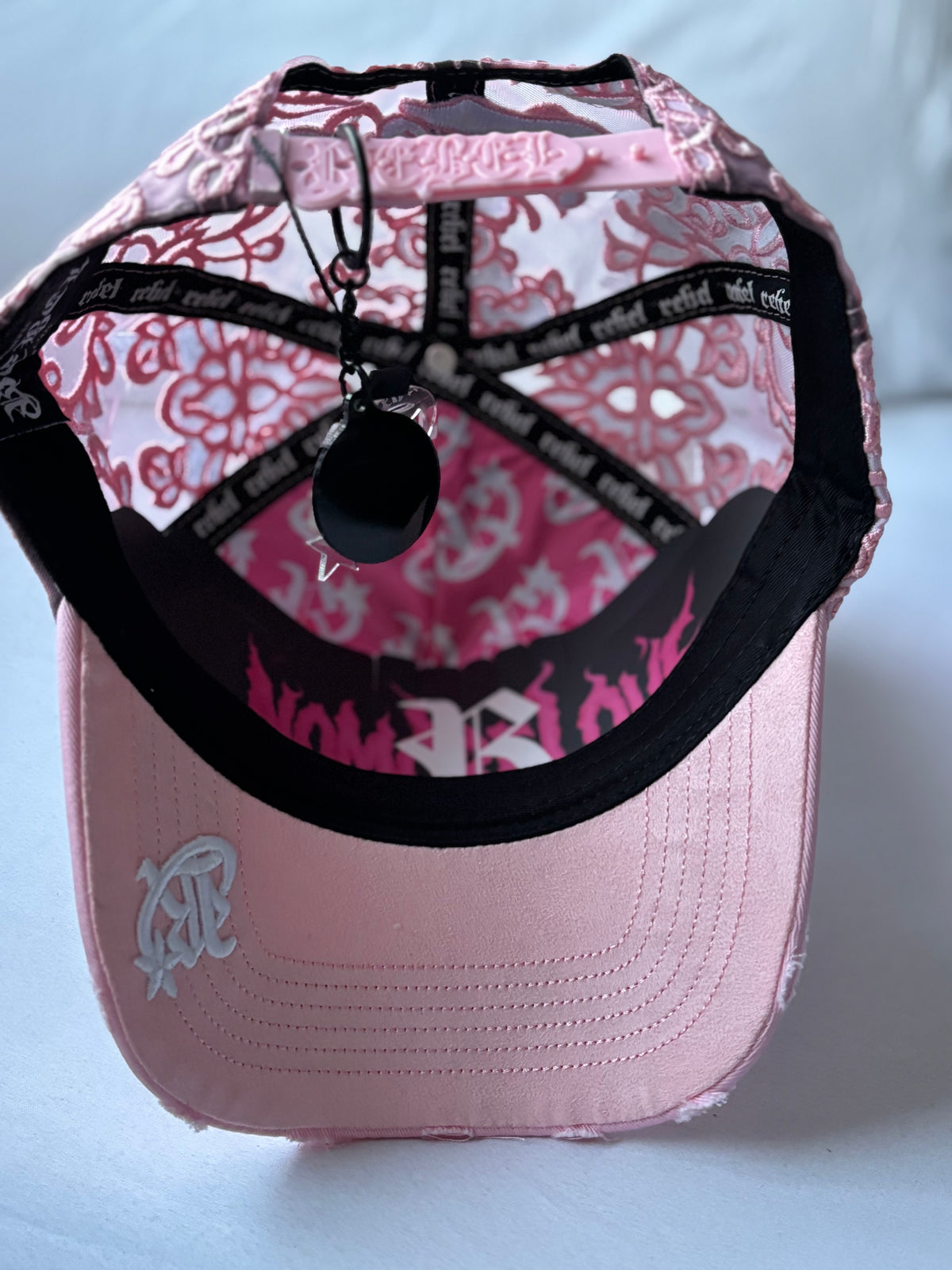 Gorra Y2K "Rebel" Distressed Pink & Sky Blue