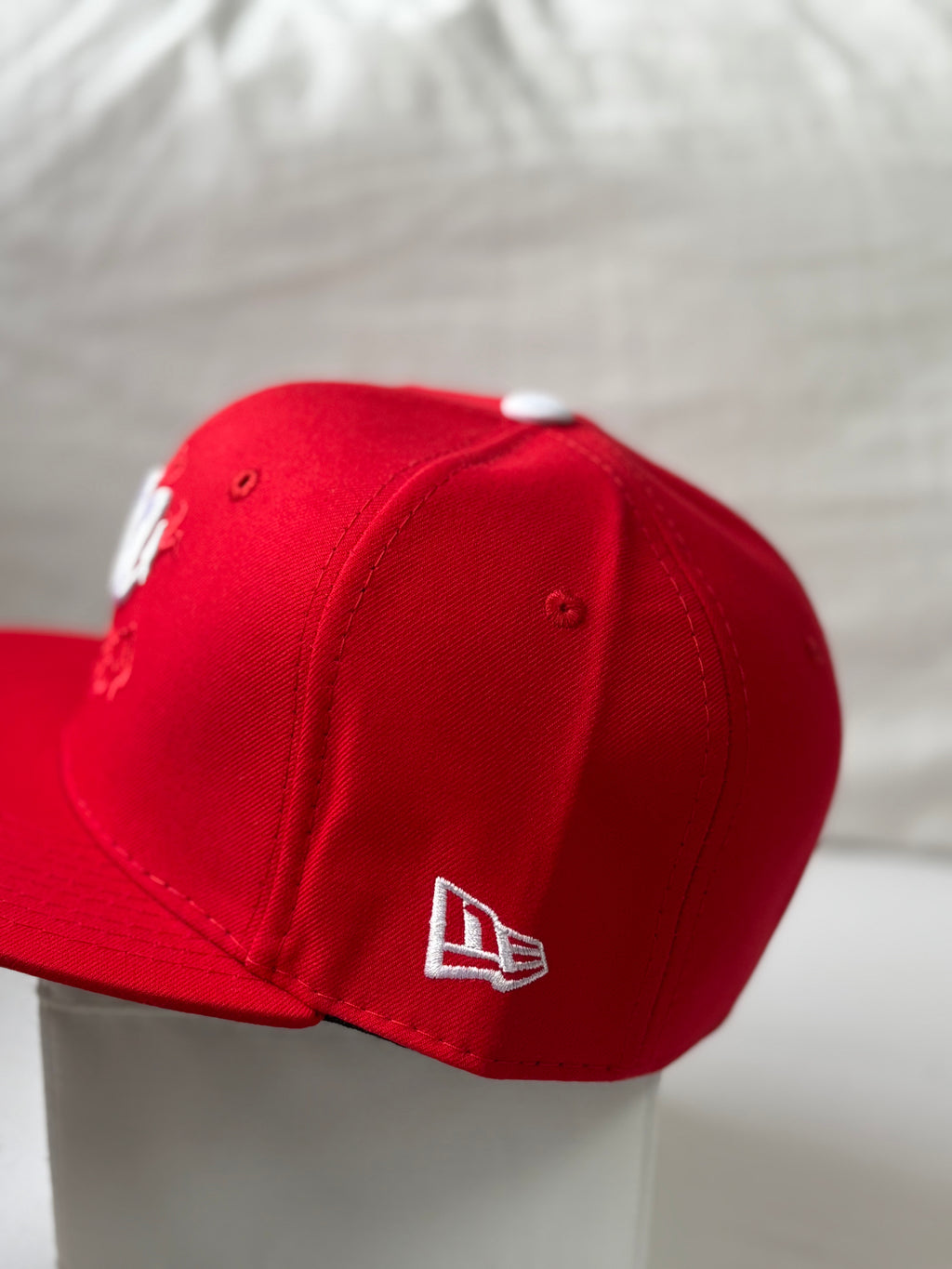 Gorra Red "M" Script Edition 59FIFTY – All-Red Streetwear 7 3/8