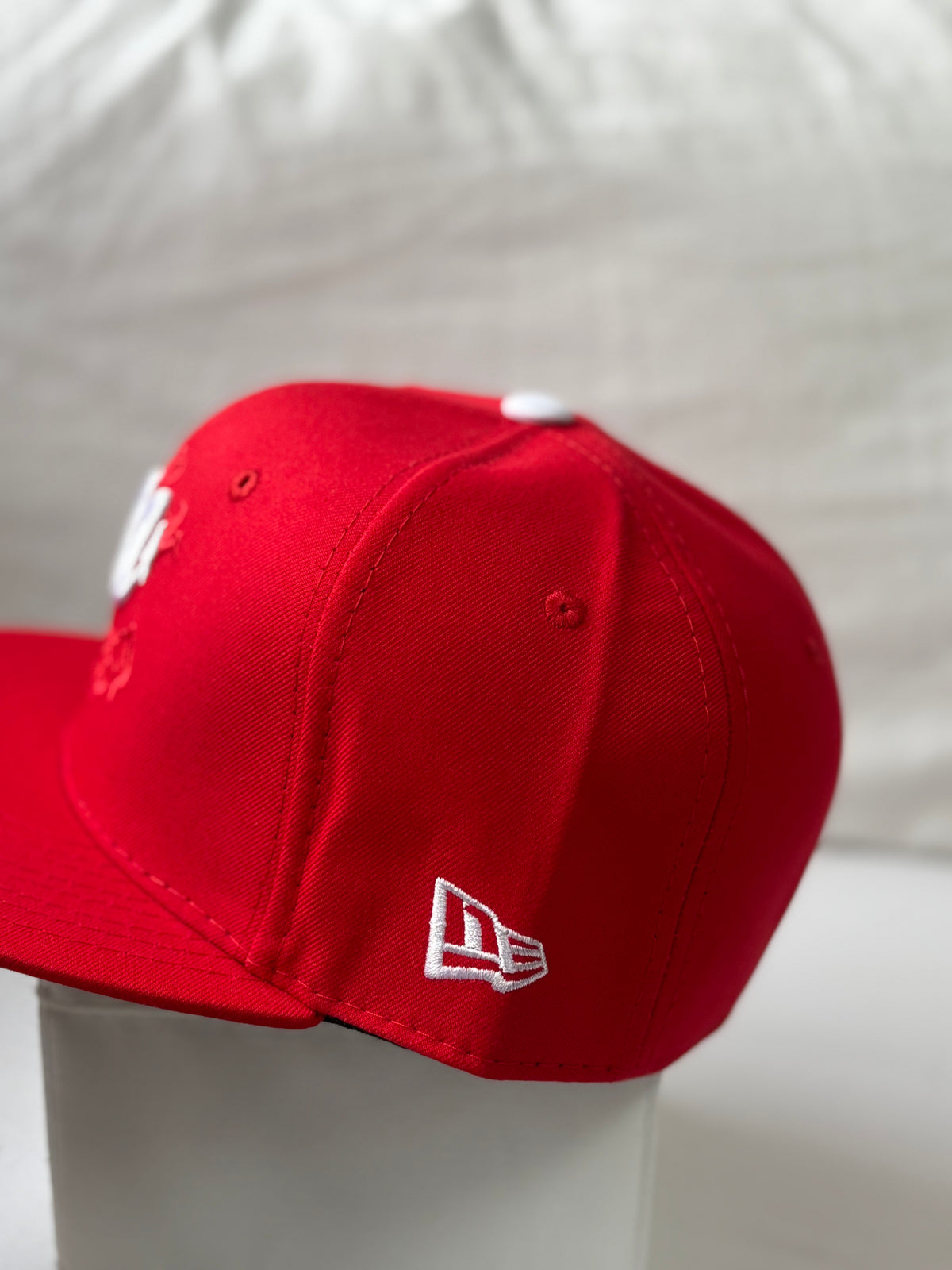 Gorra Red "M" Script Edition 59FIFTY – All-Red Streetwear 7 3/8