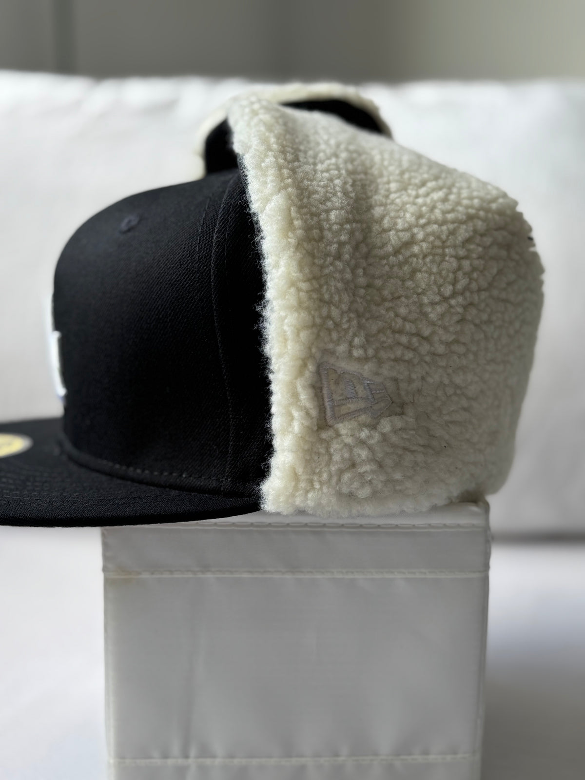 Gorra New Era 59FIFTY Los Angeles Dodgers Dogear Black Sherpa 7 3/8