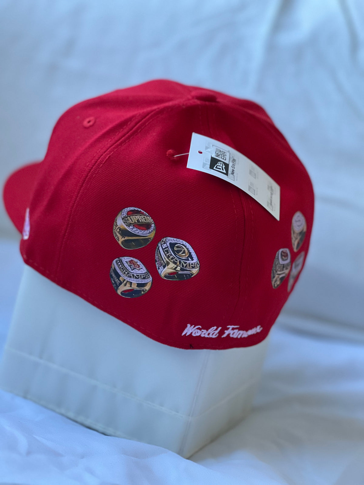 Gorra Fitted "Supreme Box Logo Classic" All-Red Edition 7 3/8