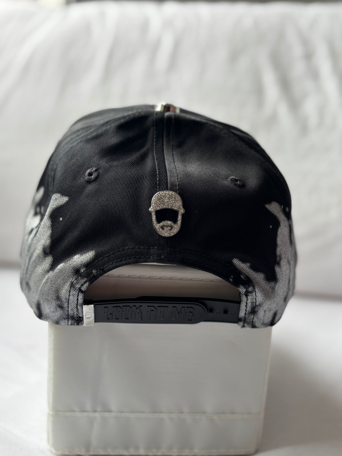 Gorra Suede "Scream Metal Chrome & Ghostface" Dark Edition