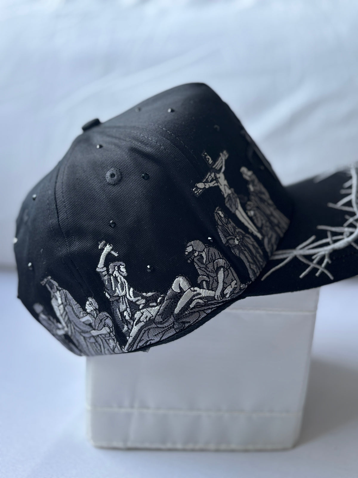 Gorra Trucker / Curved "Cruces & Espinas" Black Edition