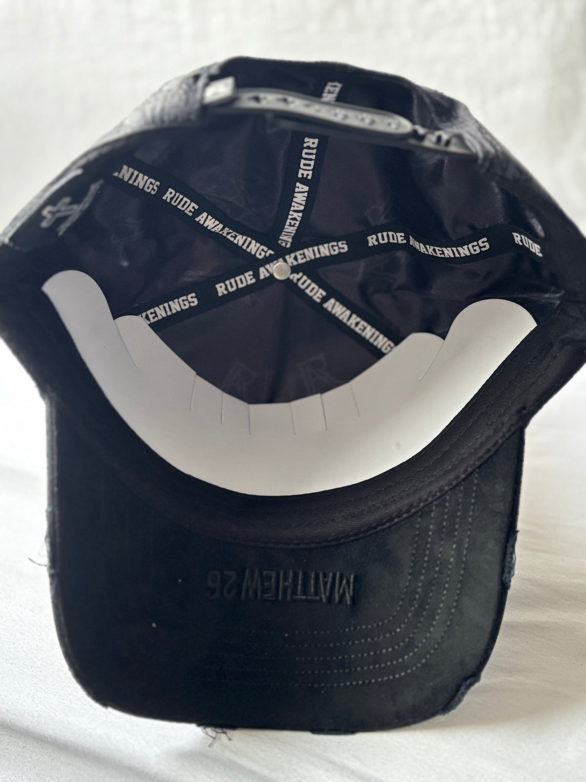 Gorra Suede "Rude Awakening & Heavy Embroidery" Black Edition