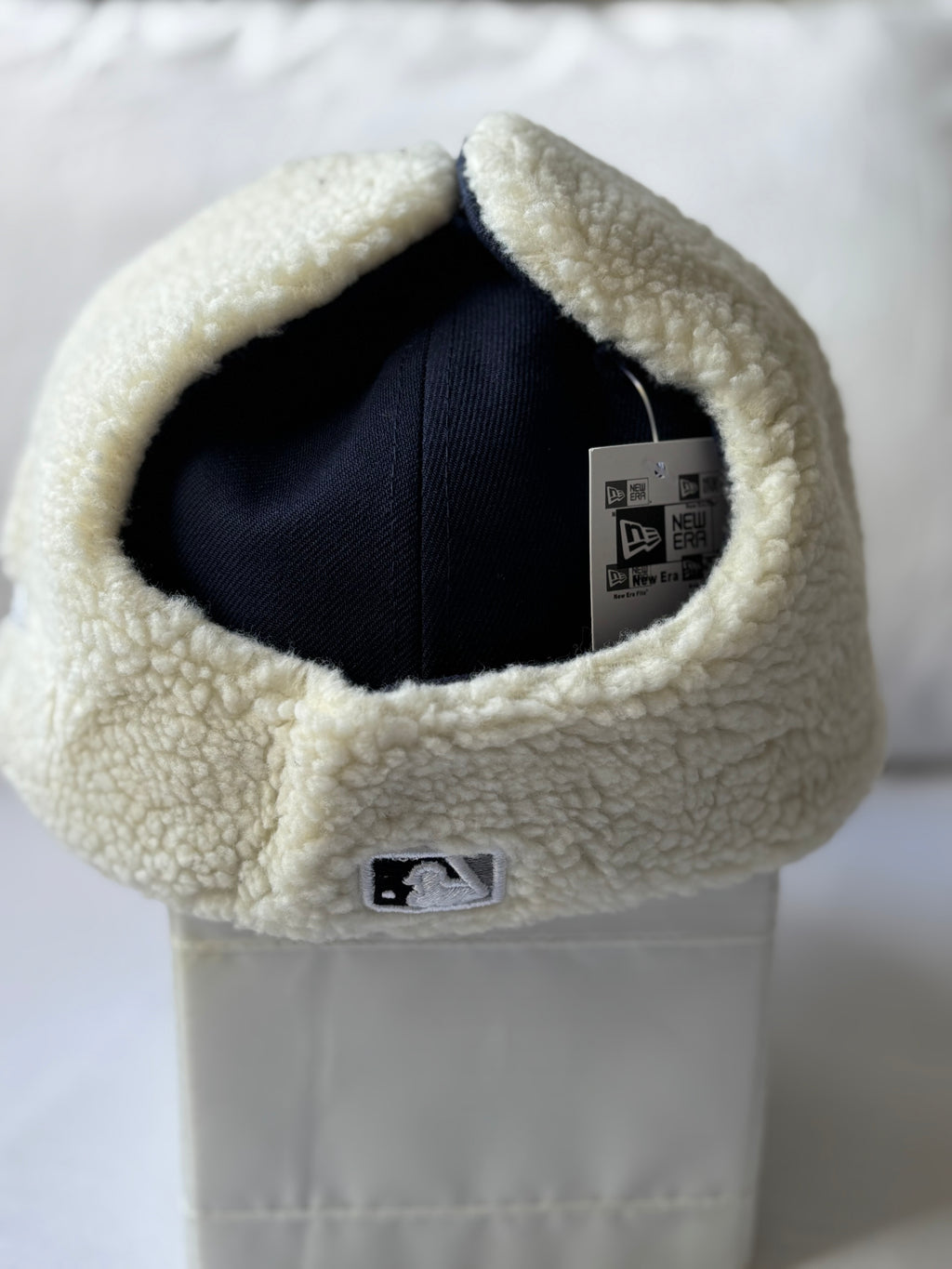 Gorra New Era 59FIFTY New York Yankees Dogear Navy Sherpa talla 7 3/8