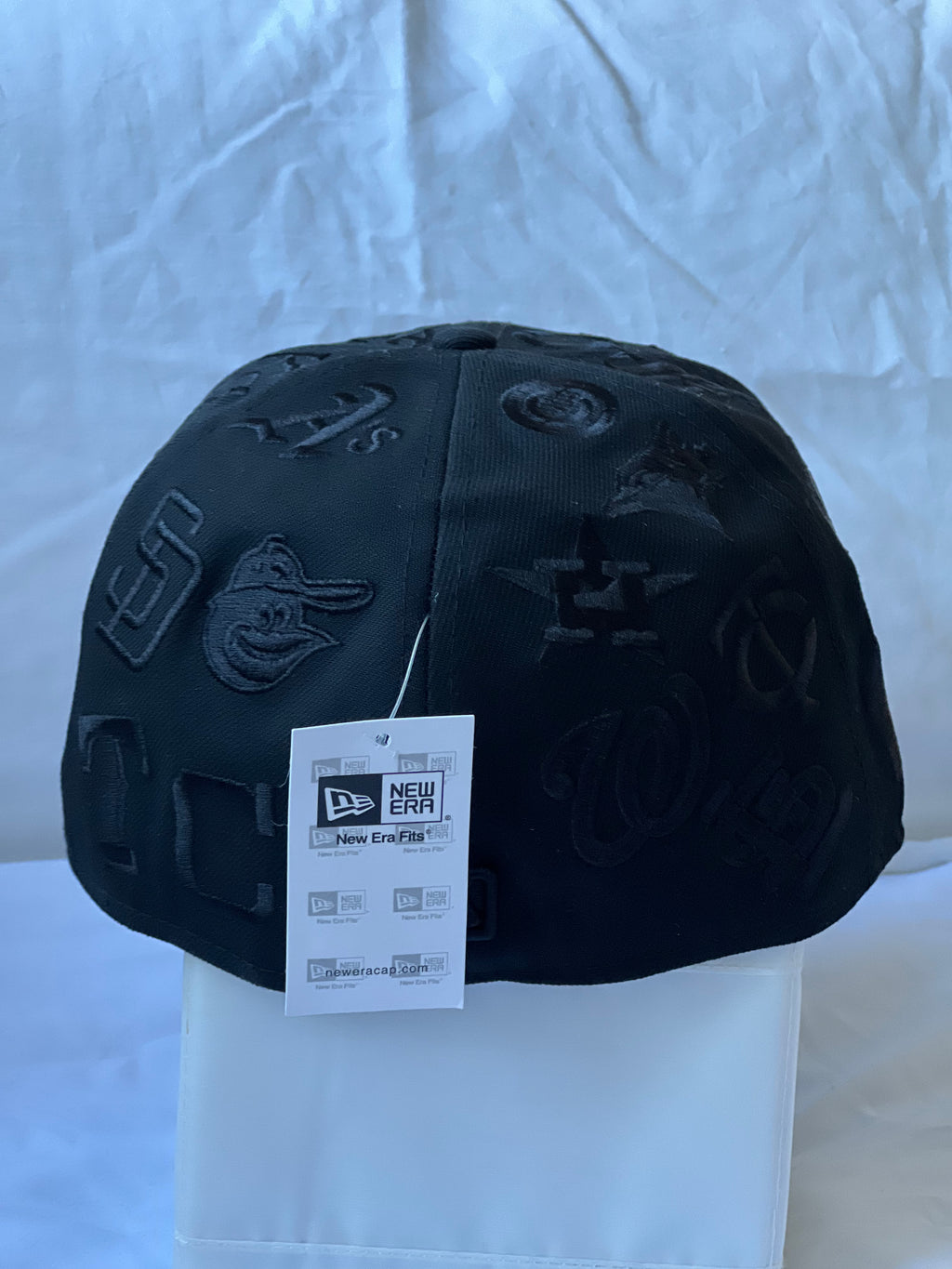Gorra Fitted "Supreme Box Logo & Monogram MLB Logos" Stealth Black 7 3/8