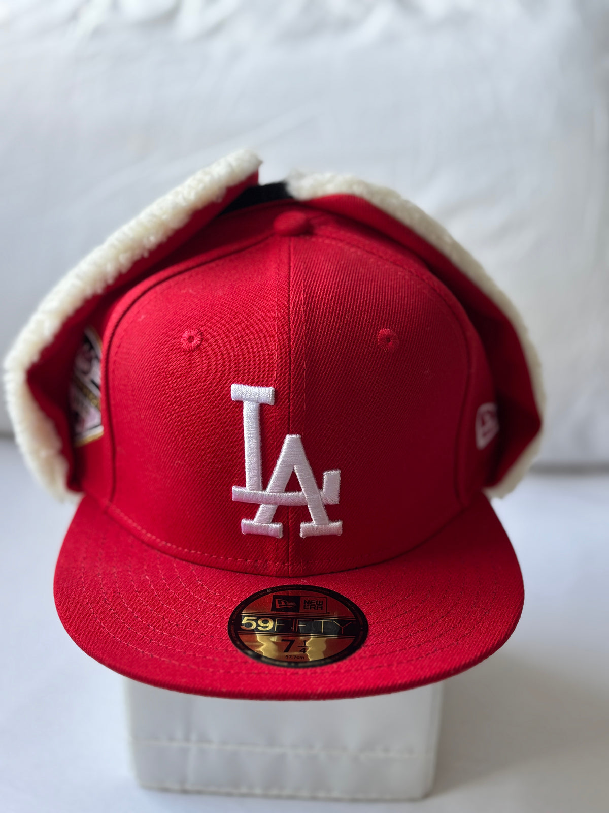 Gorra New Era 59FIFTY Los Angeles Dodgers Dogear Red Sherpa Edition Talla 7 3/8