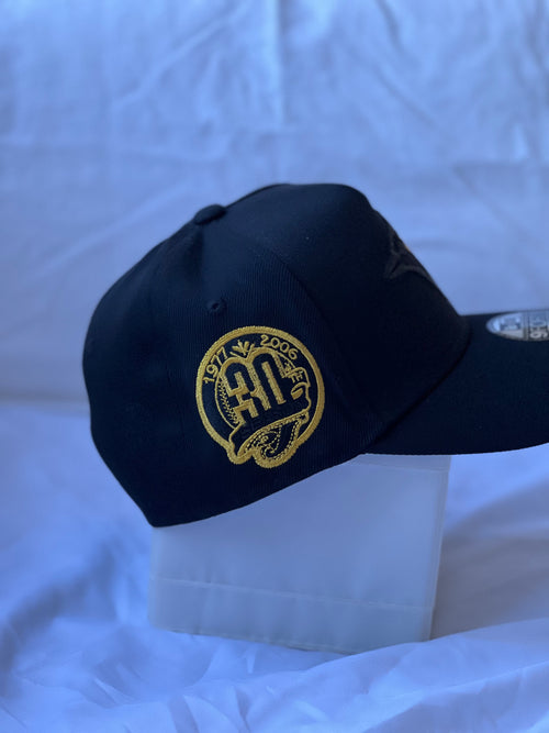 Gorra Canvas "Blue Jays Blackout & Gold Maple Leaf" Special Edition