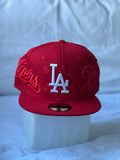 Gorra Fitted "LA Monogram & Dodgers Script Border" All-Red Edition 7 3/8