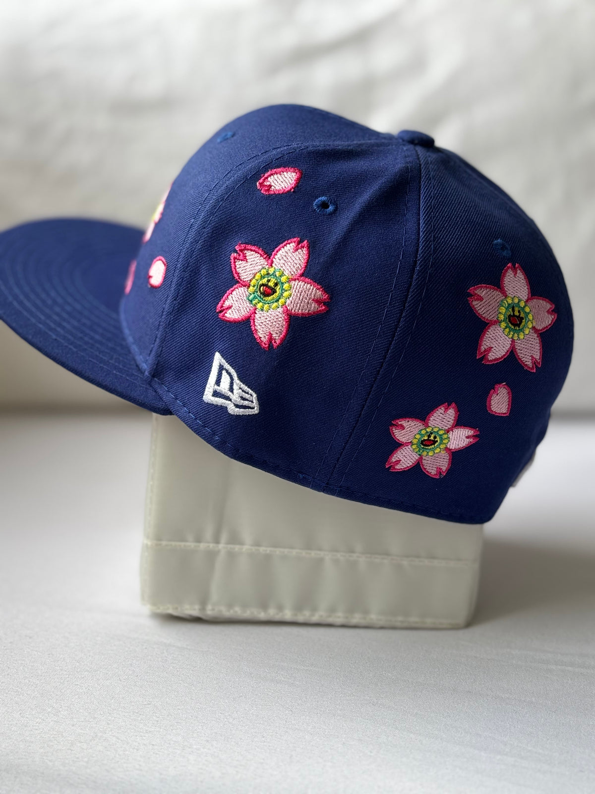 Gorra New Era 59FIFTY Los Angeles Dodgers Azul Floral - Talla 7 3/8