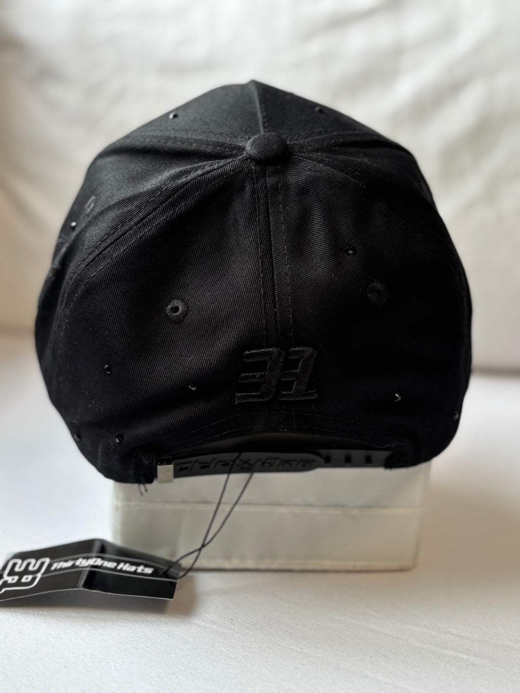 Gorra NY Dark Gothic Flames & Rhinestones