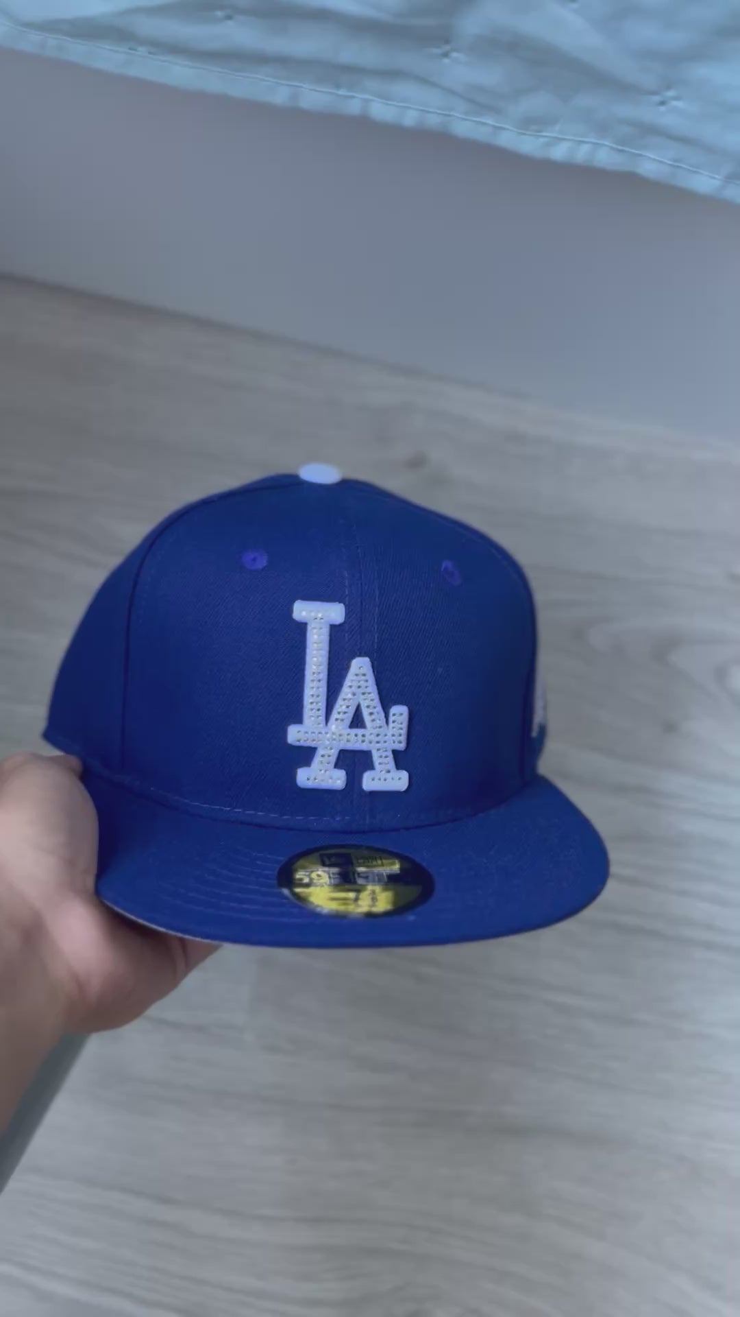 Gorra Fitted "LA Rhinestone Monogram & World Series Patch" Royal Blue 7 3/8