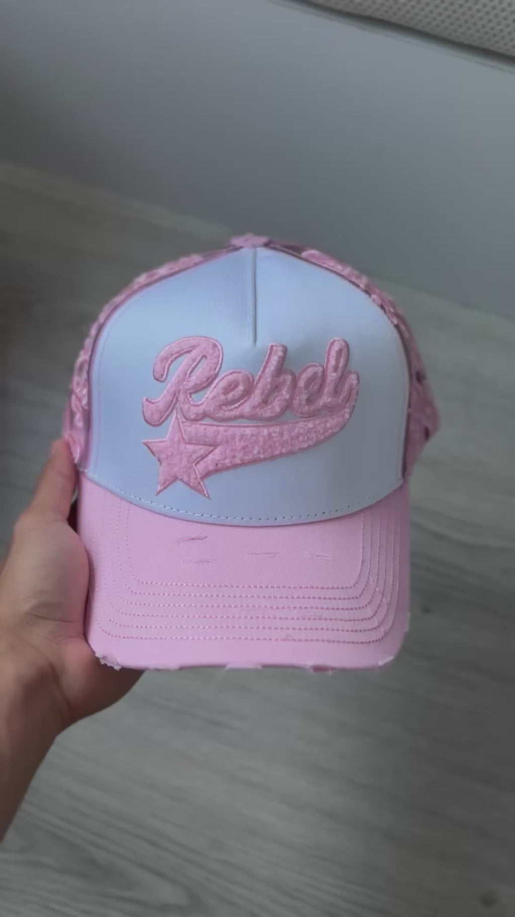 Gorra Y2K "Rebel" Distressed Pink & Sky Blue